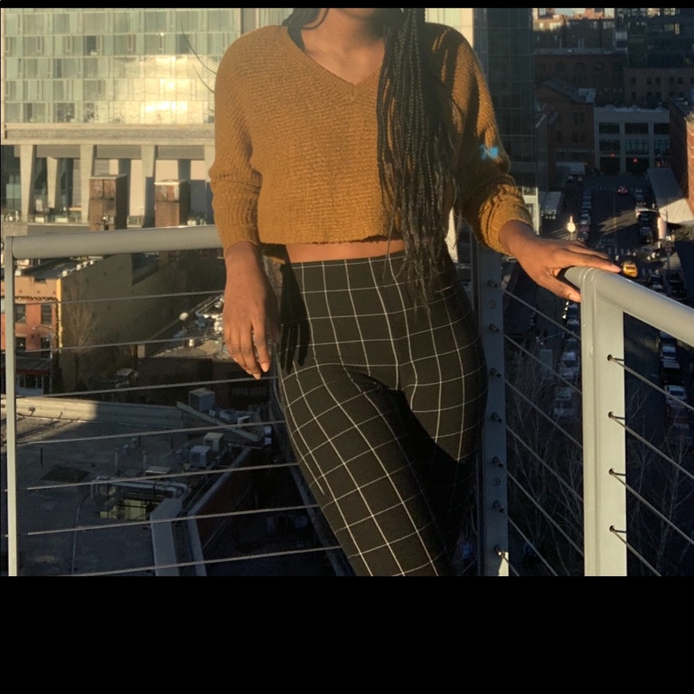 American Eagle sweater top